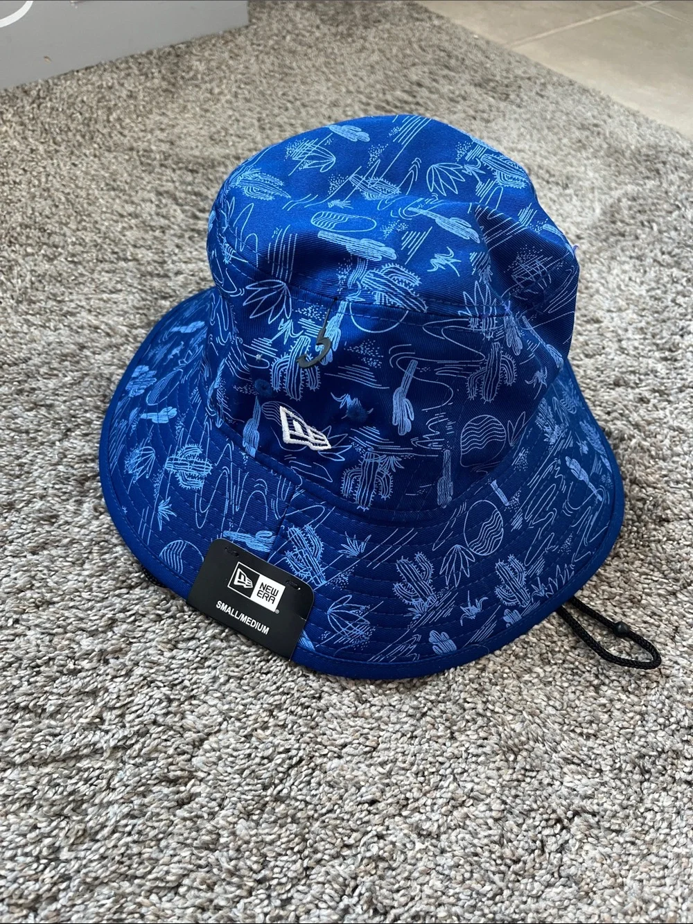 NWT Chicago Cubs bucket hat size small medium